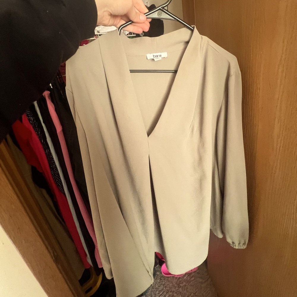 Light green small v neck blouse comfy